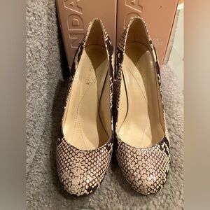 Kate Spade Python Pattern  Heels 5.5